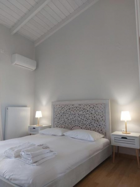 Roof Apartment 4